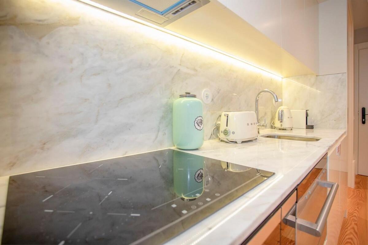 Liiiving In Porto - Cedofeita Charming Apartment Екстериор снимка
